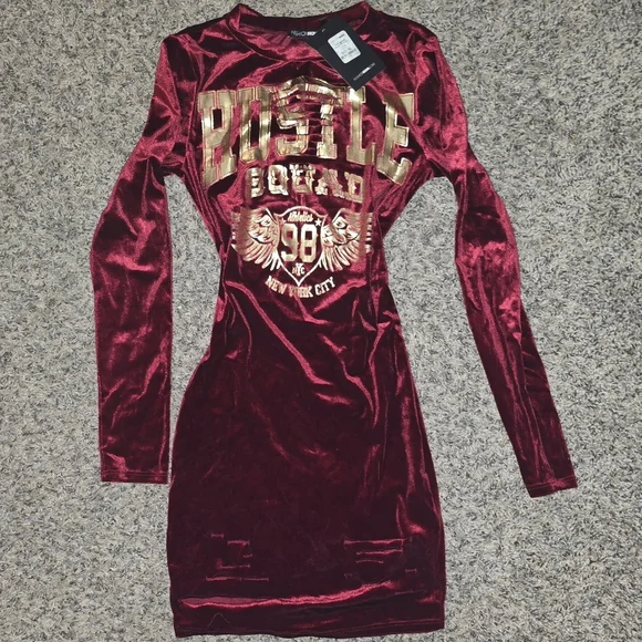 Fashion Nova Hustle Squad Velvet Mini Dress XS Burgundy Gold Metallic NWT - Picture 1 of 4